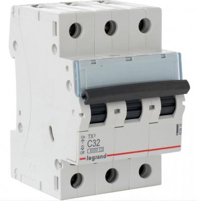 Interruptor automatico triple