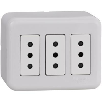 Enchufe sobrepuesto triple 10A