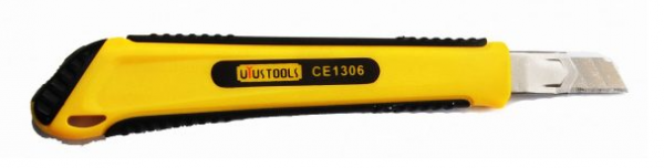 Cuchillo cartonero 9 m/m (Uyus)